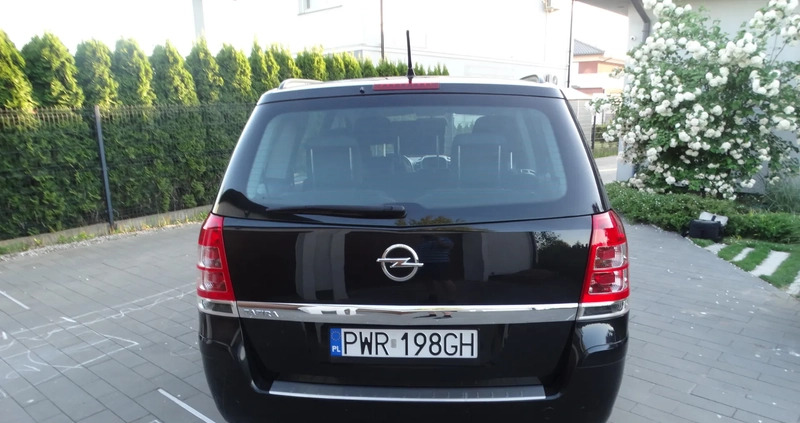 Opel Zafira cena 34900 przebieg: 114000, rok produkcji 2014 z Września małe 172